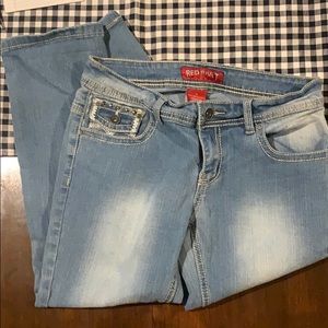 Red River light sandblast denim Capri’s